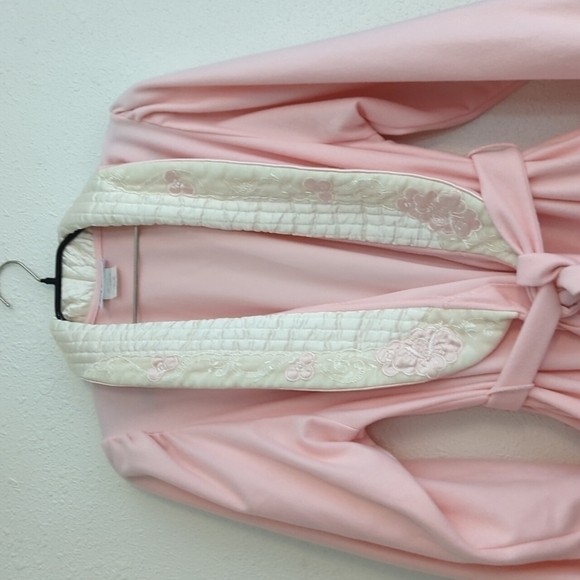 Gilligan & O'Malley Vintage Pale Pink Robe Medium 12-14 USA Modest Quilted Y2K - Picture 1 of 13